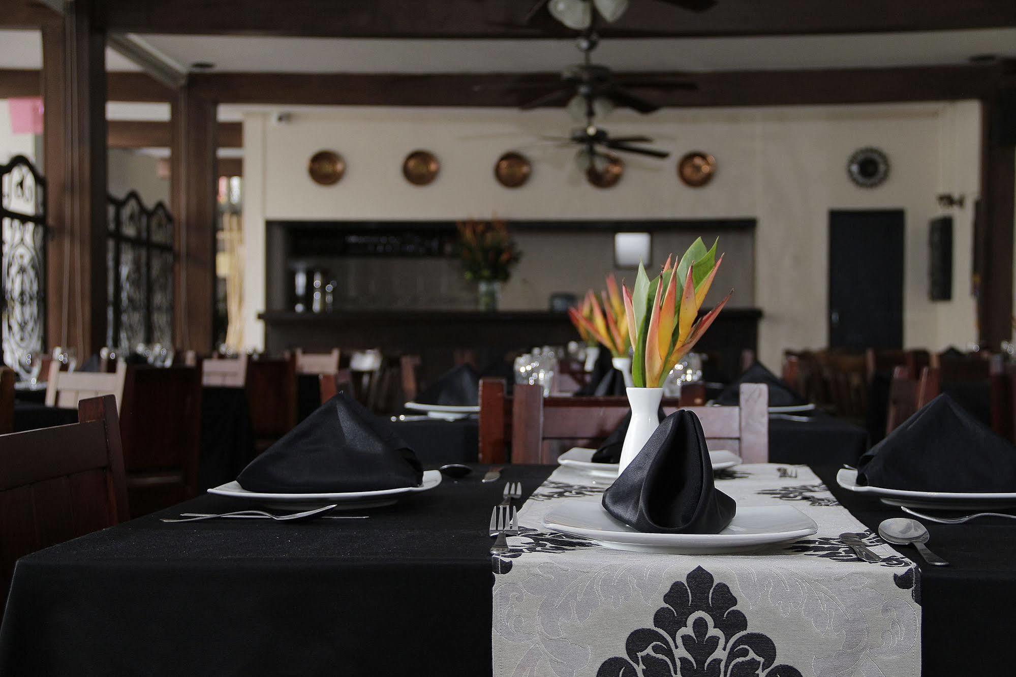 Hotel Lusitania Ibague Exterior photo