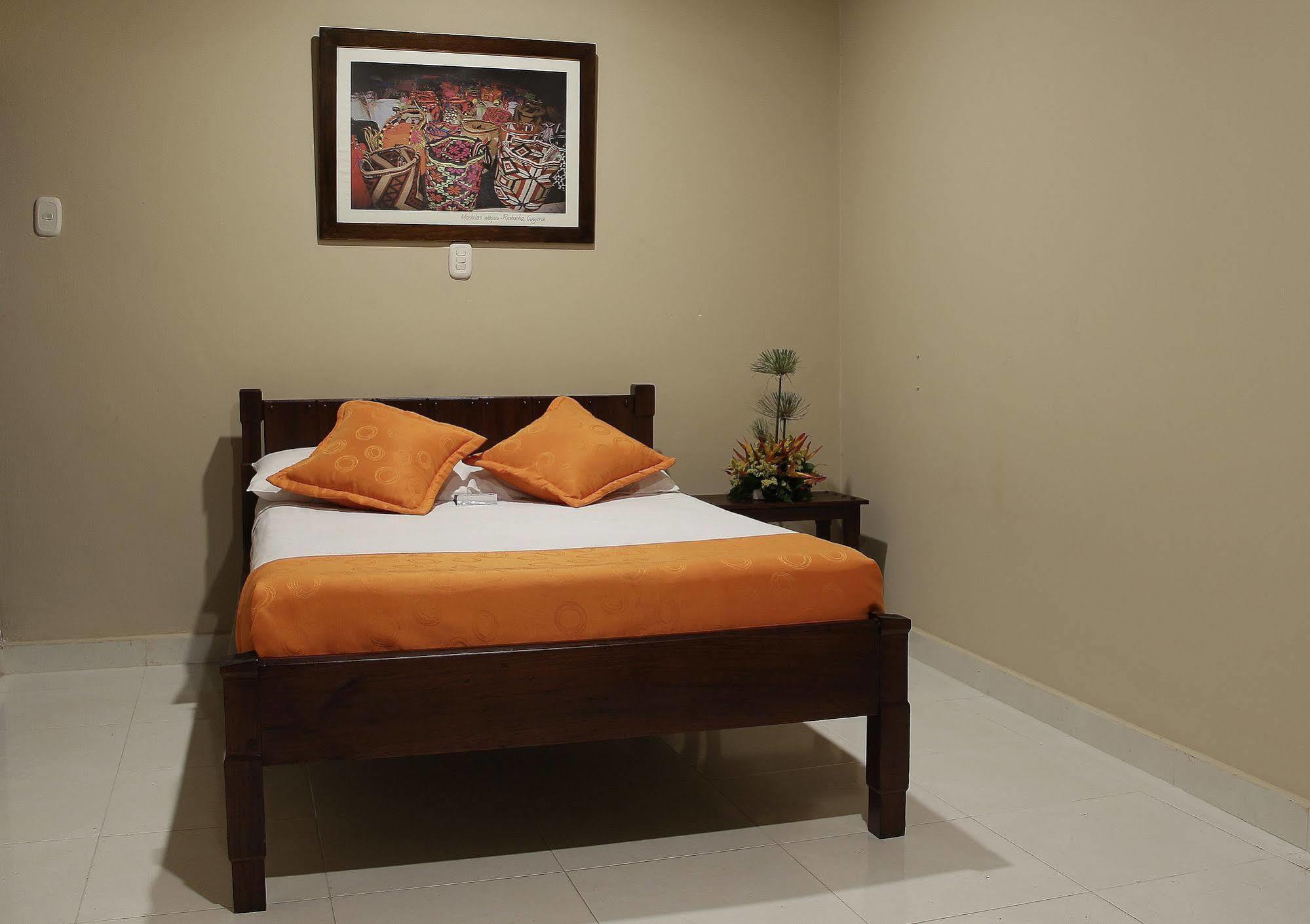 Hotel Lusitania Ibague Exterior photo